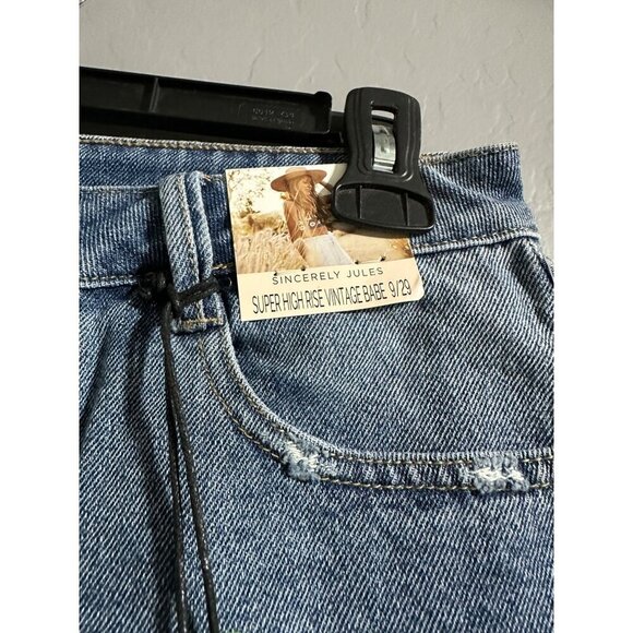 Sincerely Jules Distressed Denim Super High Rise Shorts size 9/29 NWT - Picture 3 of 8